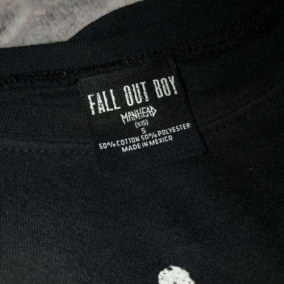 Hot Topic Fall Out Boy Sweater - Picture 3 of 3